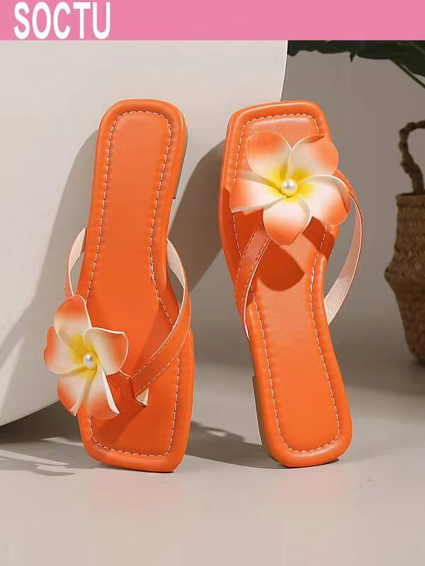 SOCTU Women's Flower Decor Flip Flops, Square Toe, Flat Beach Sandals For Summer Vacation
